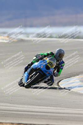 media/Dec-08-2024-CVMA (Sun) [[267e5a7075]]/Race 4-Amateur Supersport Middleweight/